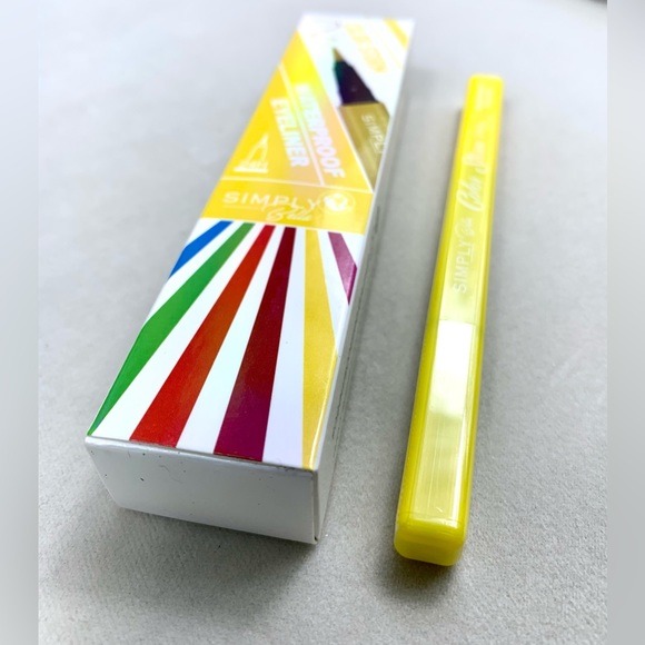 Simply Bella colorful eyeliners (7) - NWT - Picture 3 of 10